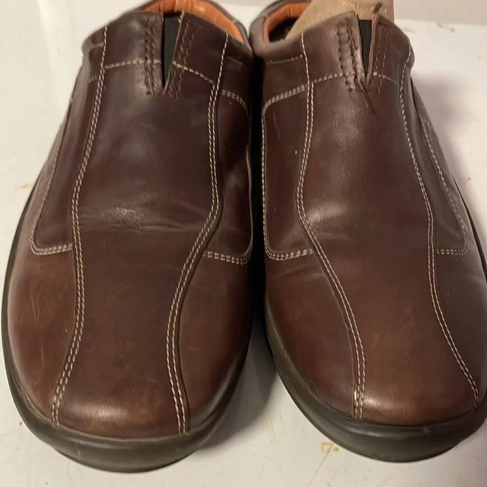 Banana Republic Leather Slip On Shoe